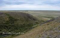 Карстовое поле и мраморный лог у Юбилейного