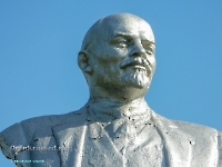 Памятник В.И. Ленину п. Кумак. Август 2023 года