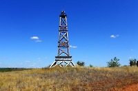 Братская могила красноармейцев 217 Оренбургского полка, погибших в боях за ст. Донгузская 8 мая 1919 г. ж.д. ст. Донгузская. Июль 2015 года