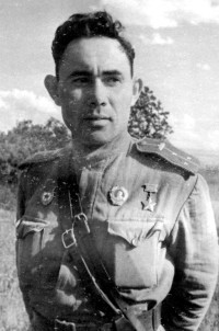 Арасланов Гафиятулла Шагимарданович (1915–1945)