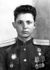 Бондарев Александр Митрофанович (1923–1996)